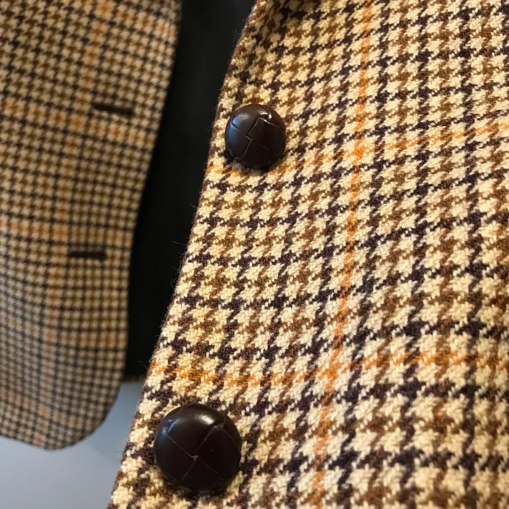 Ann Taylor blazer 100% wool Size 6